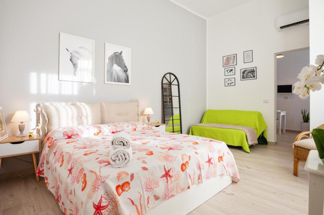 Maison San Michele Lovely Apartment Trani Esterno foto
